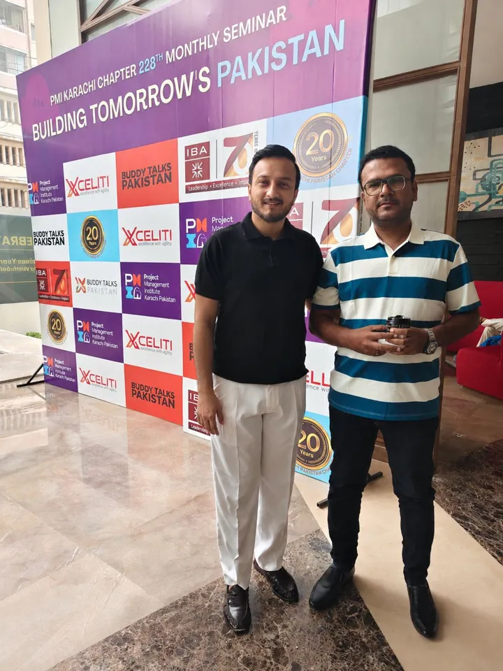 Abdul Rauf Qureshi with Muddabbir Ali at the PMI Karachi 228th Monthly Seminar